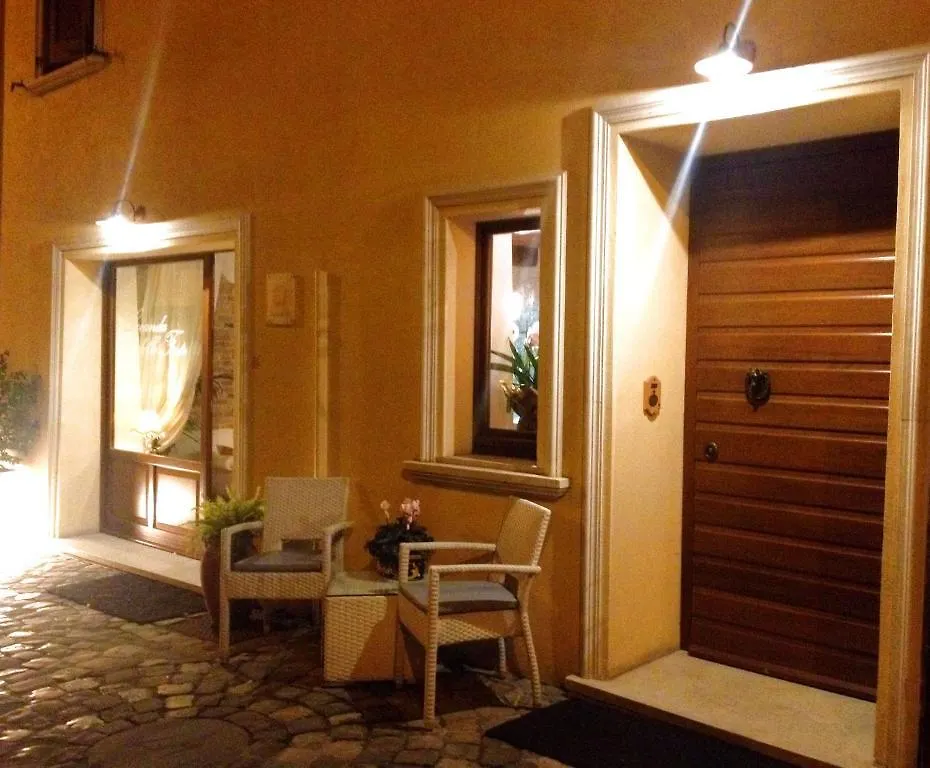 Locanda Delle Fate San Giovanni In Marignano 3*,